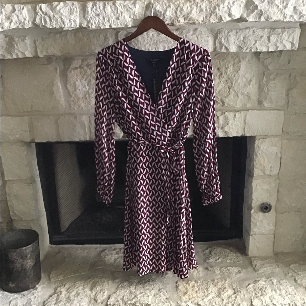 Banana Republic Dress - Never worn. Size 8Tall.